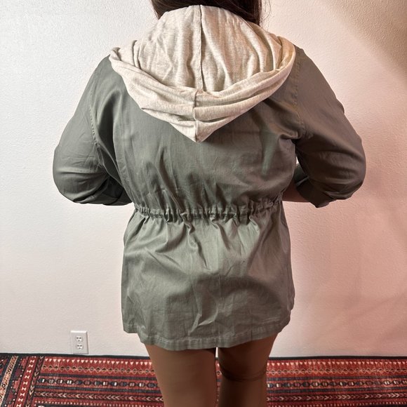 Torrid Roll Tab Sleeve Drawstring Waist Hoodie Layer Sage Anorak Jacket Size 1X - Picture 4 of 6